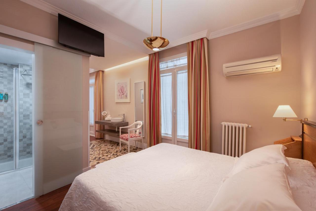 อนากาปรี Hotel กรานาดา ภายนอก รูปภาพ