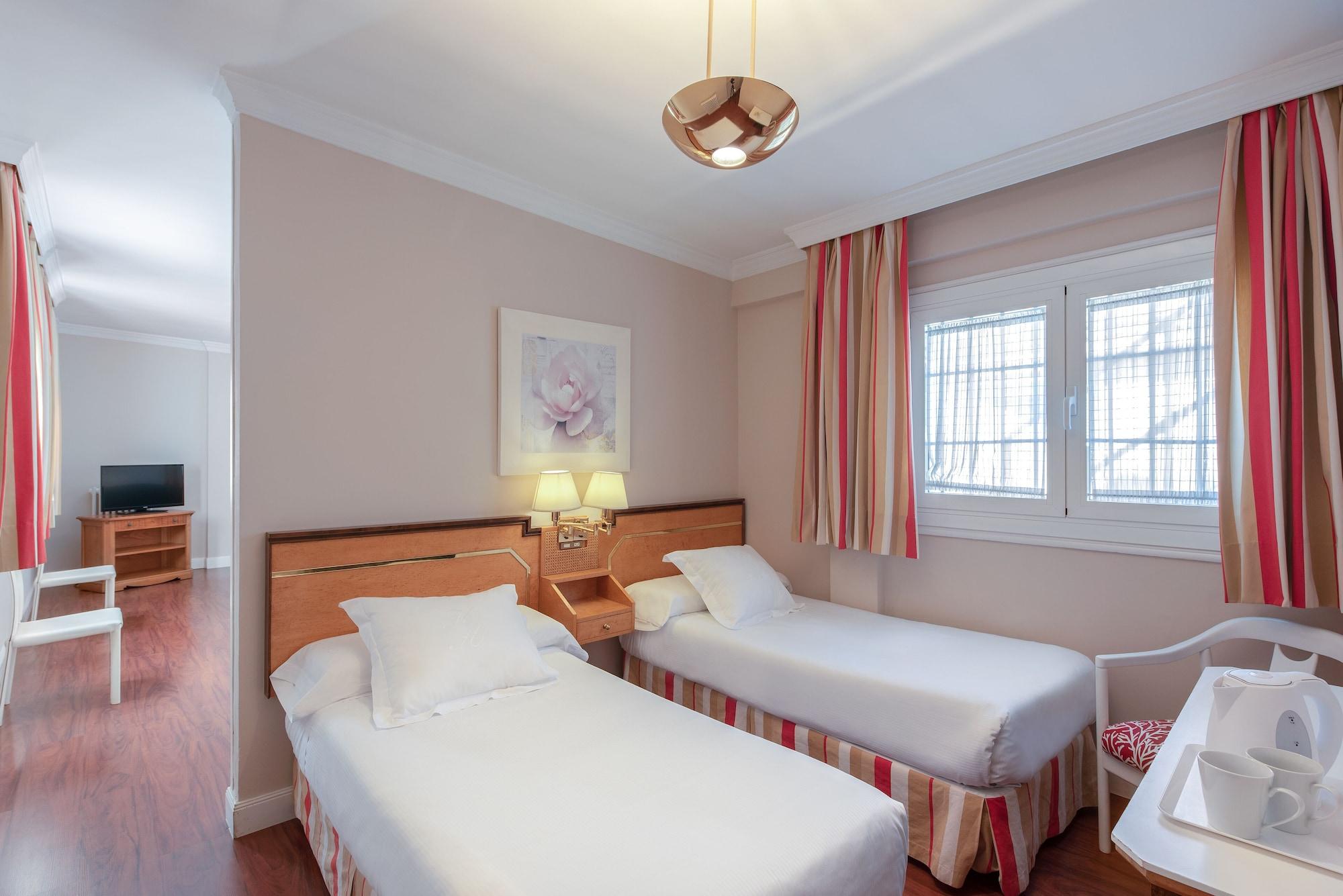 อนากาปรี Hotel กรานาดา ภายนอก รูปภาพ