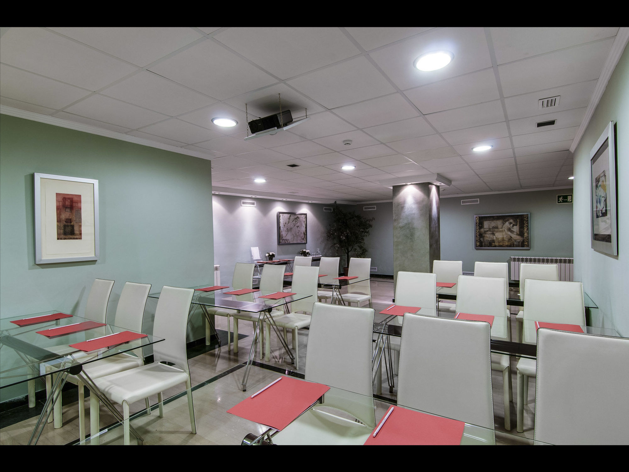 อนากาปรี Hotel กรานาดา ภายนอก รูปภาพ