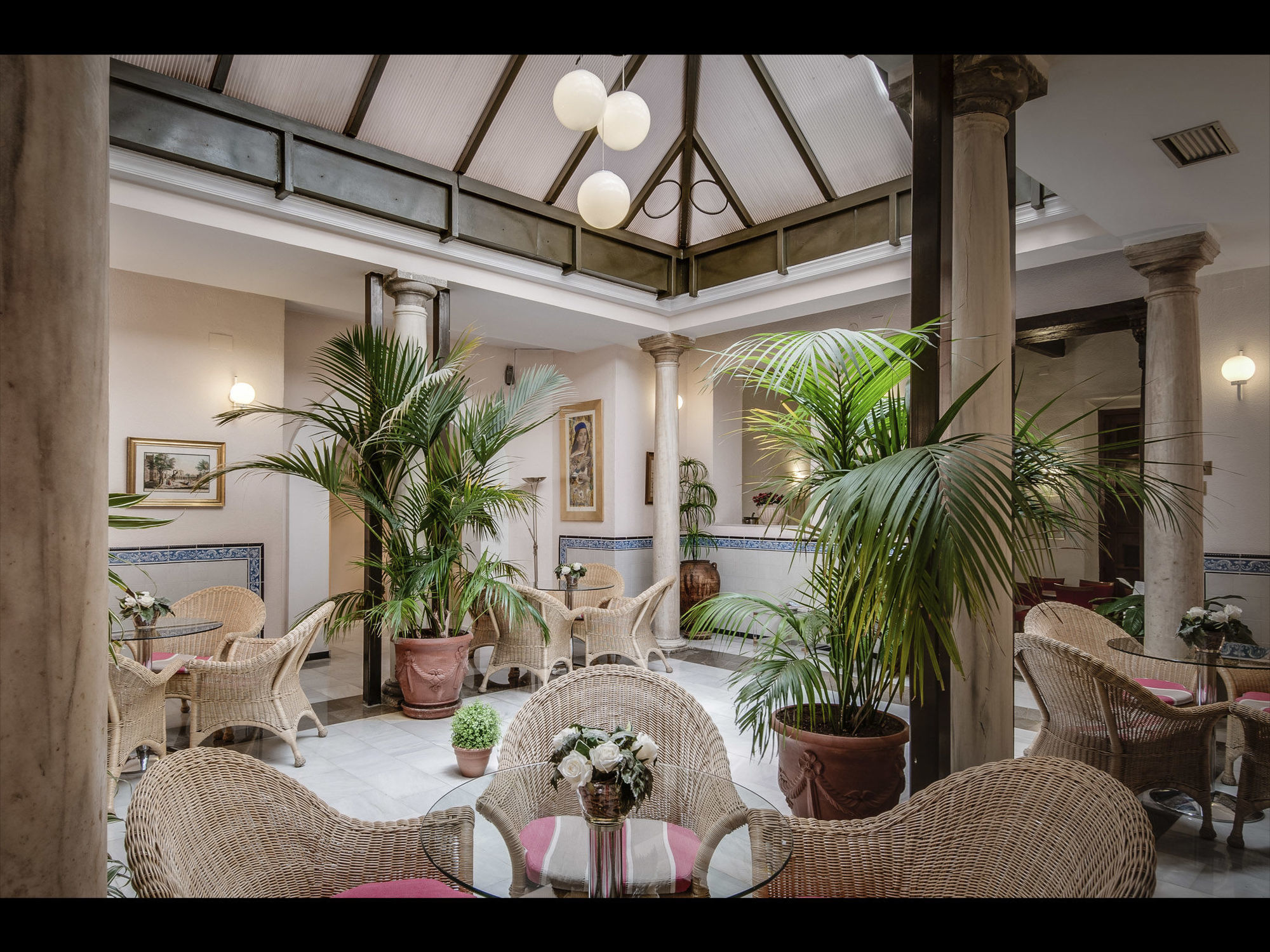 อนากาปรี Hotel กรานาดา ภายนอก รูปภาพ