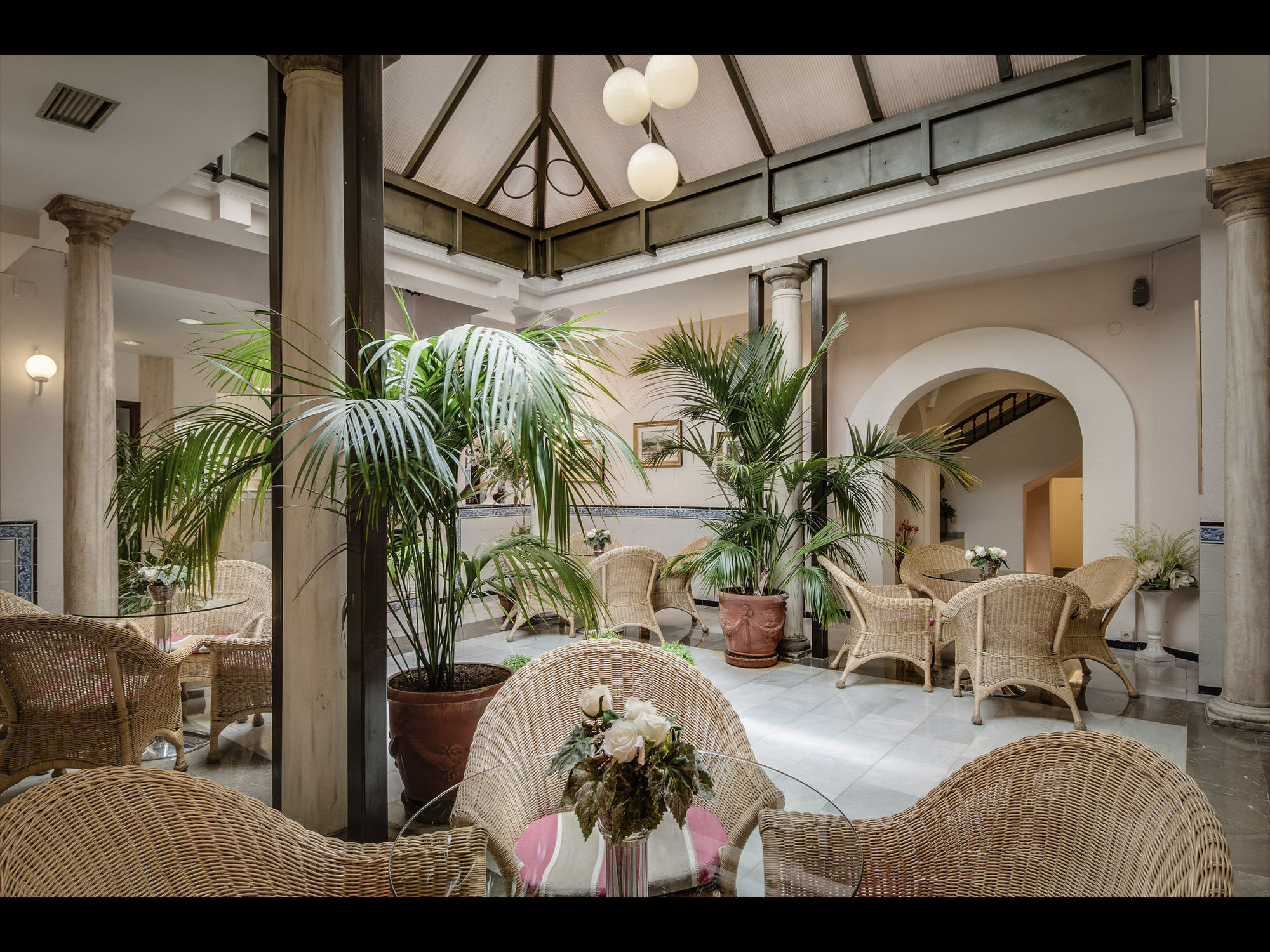 อนากาปรี Hotel กรานาดา ภายนอก รูปภาพ